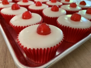 cherry-bakewell-cupcakes-august-2021-3.jpg